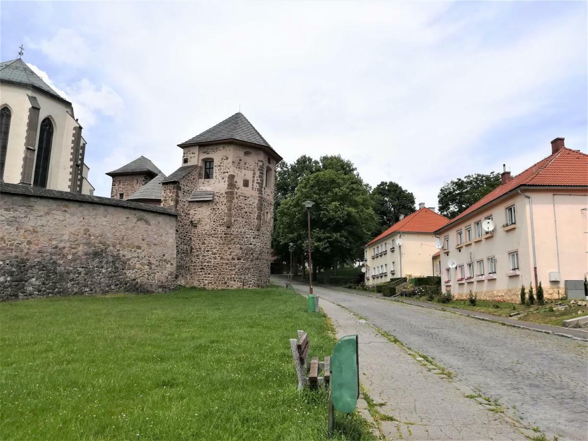 Apartamento Pod Zámkom Kremnica Exterior foto
